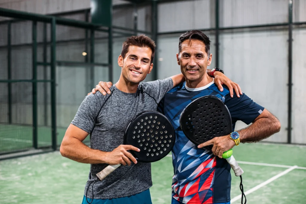 Padel : tout ce qu’il faut savoir sur le sport tendance en France