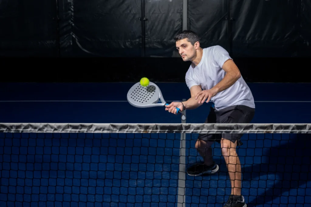 Les meilleurs clubs de padel en France pour tous les niveaux