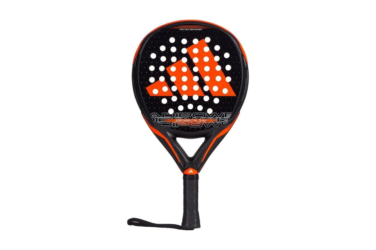 Raquette de padel pour femme intermédiaire au jeu défensif : nos 3 choix