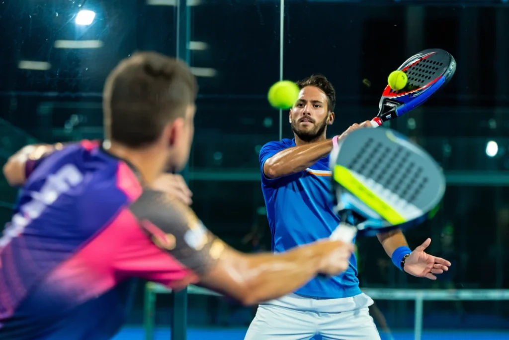 Comment choisir sa raquette de padel selon son style de jeu ?