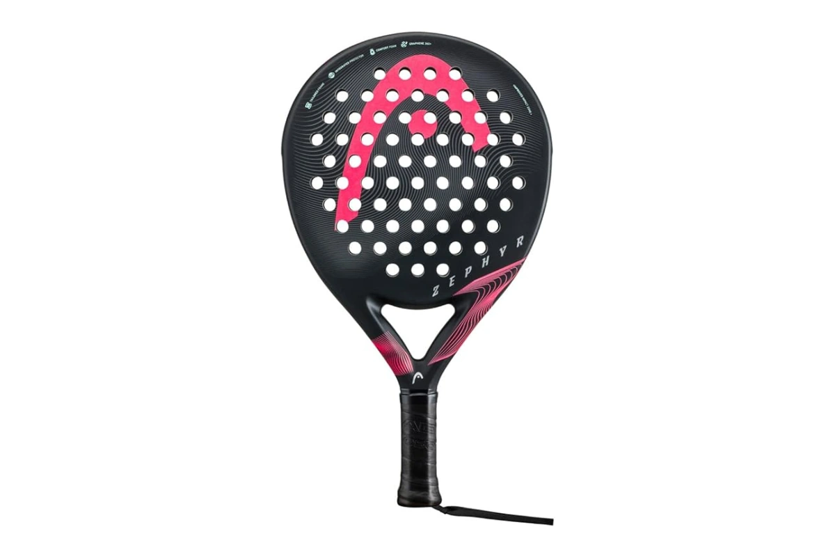 Raquette de padel pour homme débutant au jeu défensif : nos 3 choix