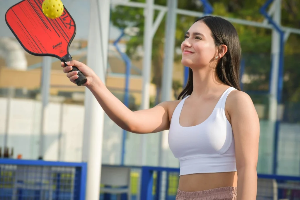 Padel ou pickleball : quel sport séduit le plus les Français ?