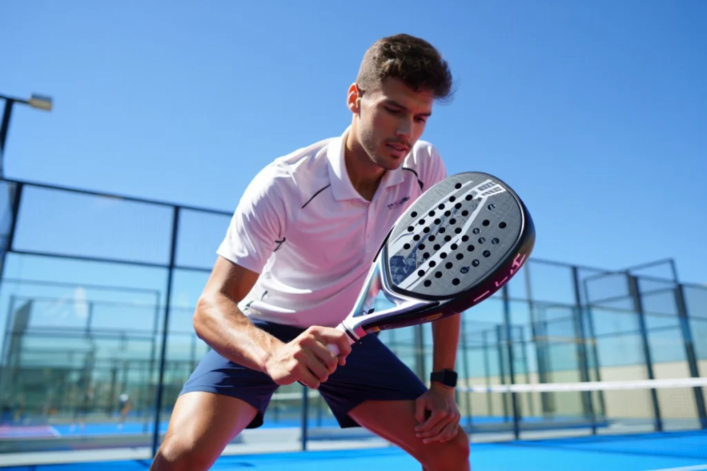 Raquettes de padel : nos avis sur les modèles phares