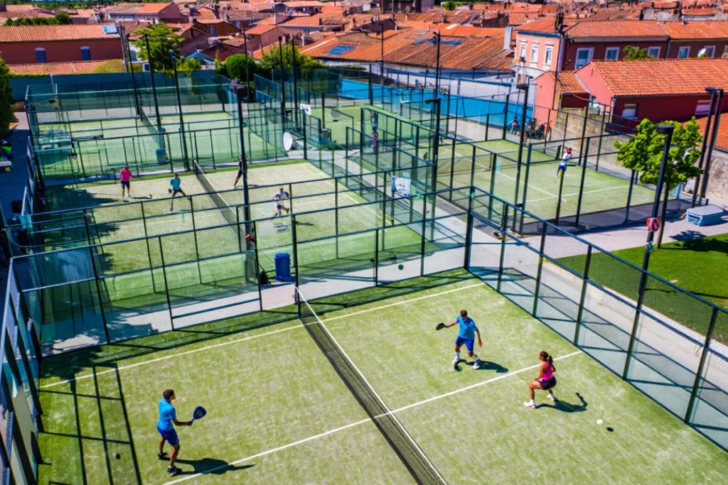 Où faire du padel à Toulouse ? Les meilleurs clubs de la ville rose